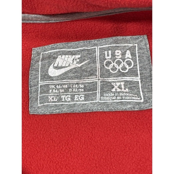 Nike Jacket Mens XL Red USA Olympics Vancouver 2010 Full Zip Up Fleece - Picture 4 of 9